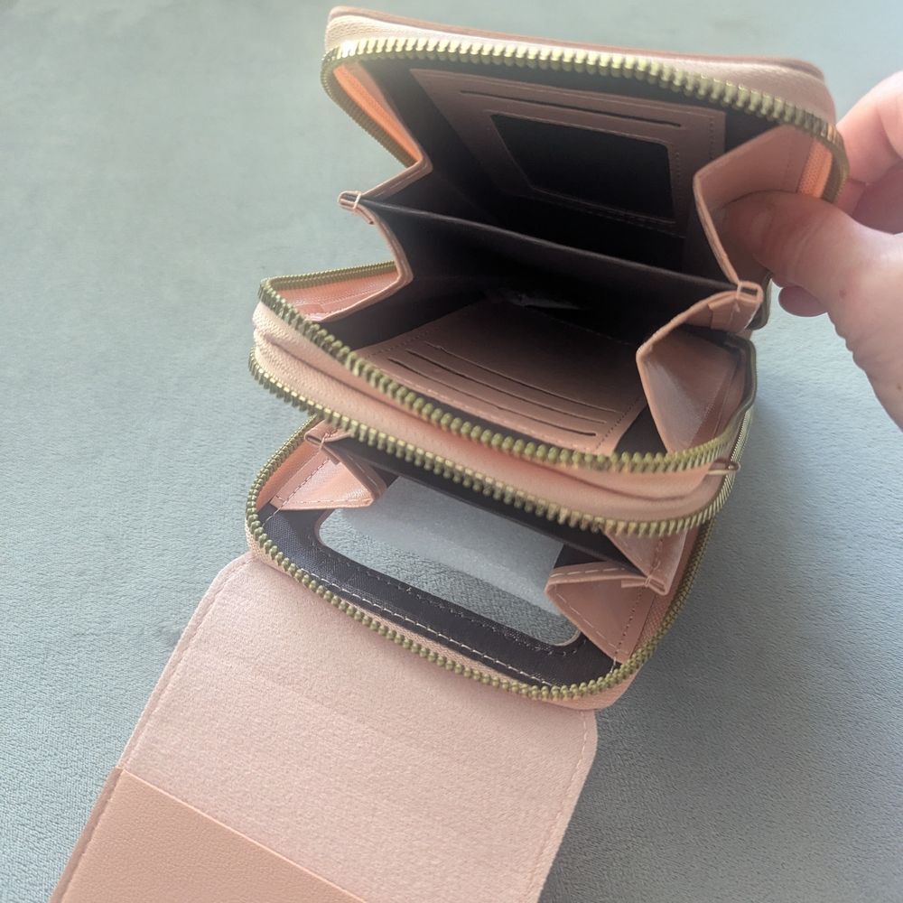 NEW Pink Crossbody Bag With Clear Cell Phone Window - Picture 6 of 16